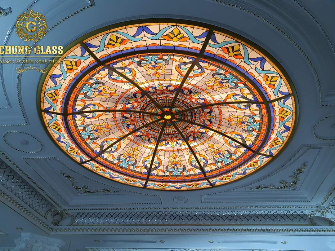 Kaca Patri dan Kaca Grafir di Bali