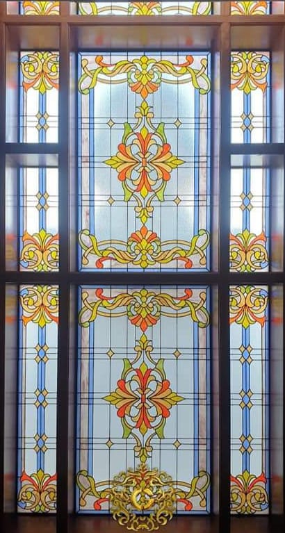 Kaca Patri dan Kaca Grafir di Bali