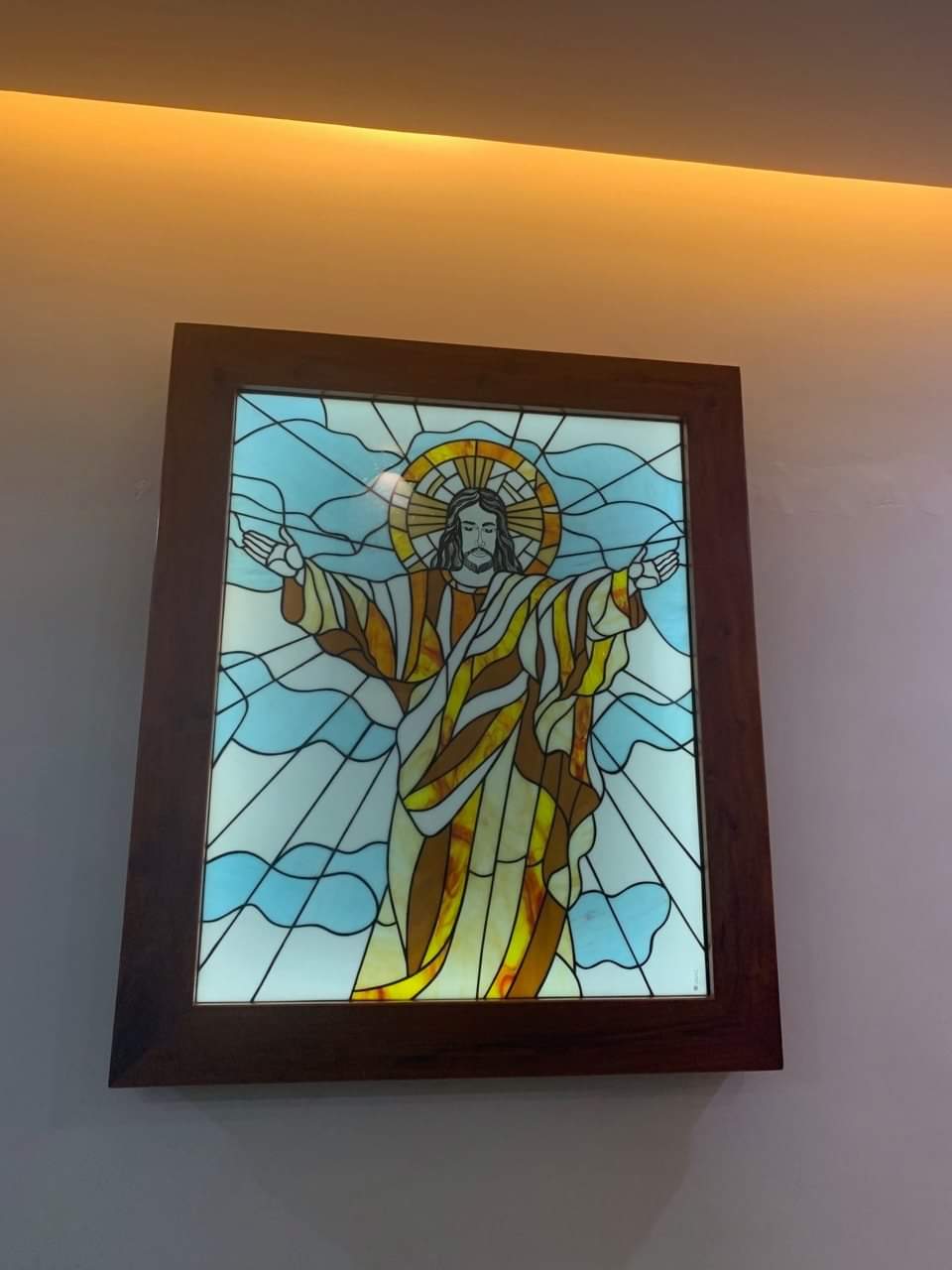 Kaca Patri dan Kaca Grafir di Bali