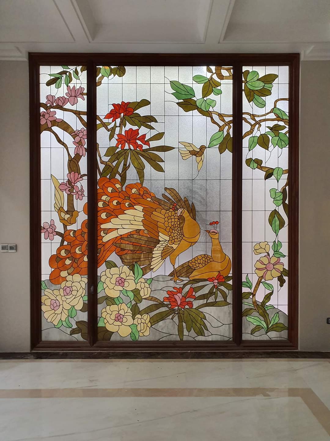 Kaca Patri dan Kaca Grafir di Bali