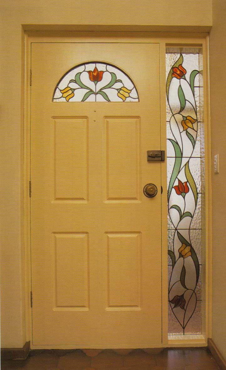 Kaca Patri dan Kaca Grafir di Bali