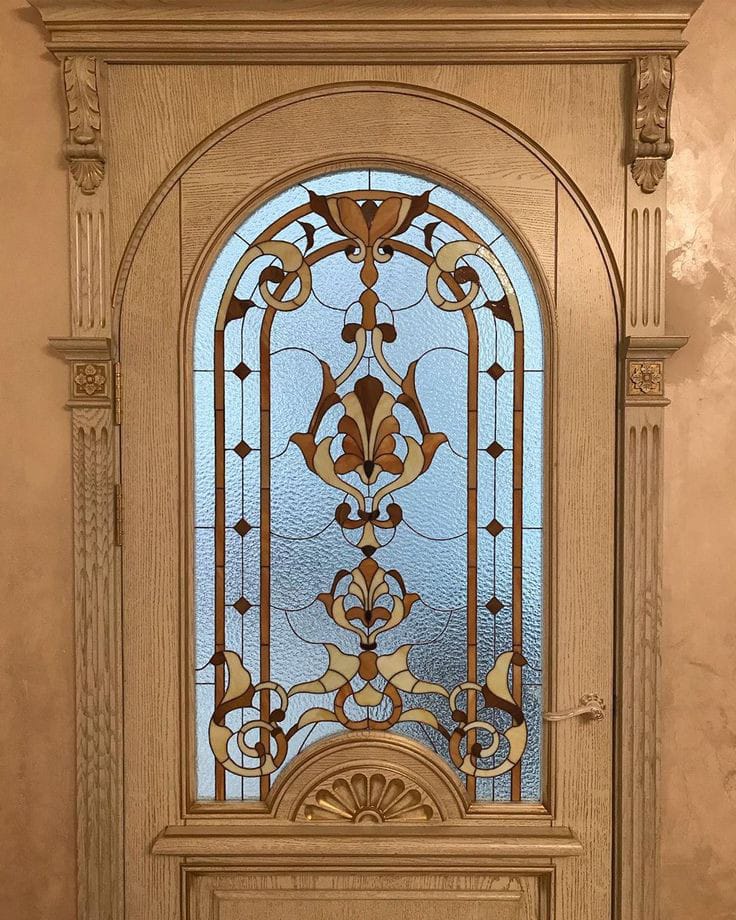 Kaca Patri dan Kaca Grafir di Bali